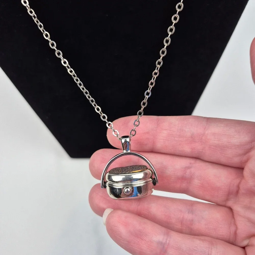 Vtg‎ Rotating Pendant Necklace Purple Druzy Glitter Watch Face Silver Tone 29